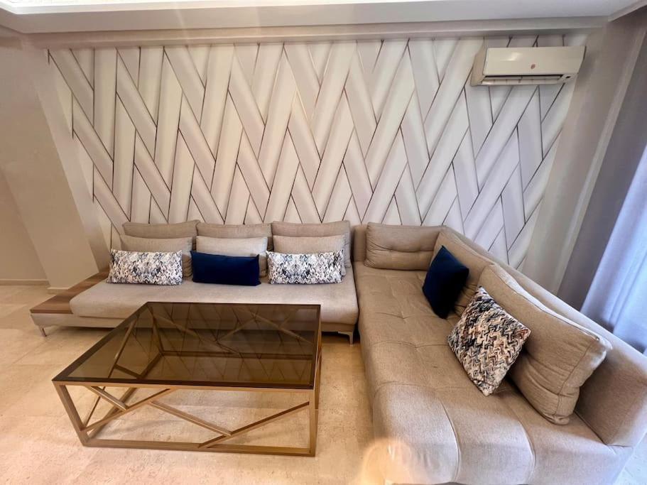 公寓 E-appartement De Luxe Centre Gueliz Piscine Parking Fibre Netflix